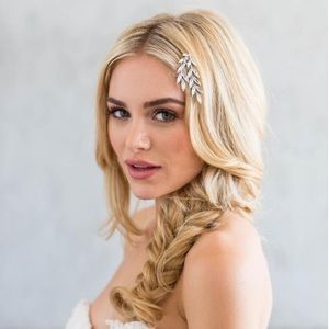Brides & Hairpins Caitlyn clip -silver bridal clip